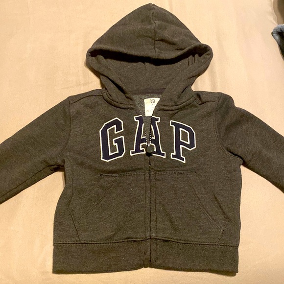 GAP gray logo hoodie 6-12 month toddler - like new - Picture 1 of 4